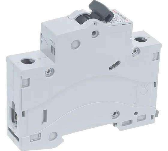 Выключатель автоматический однополюсный RX3 C 25А 4,5кА Legrand/Daccord