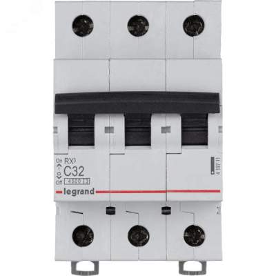 Выключатель автоматический трехполюсный RX3 C 32А 4,5кА Daccord/Legrand